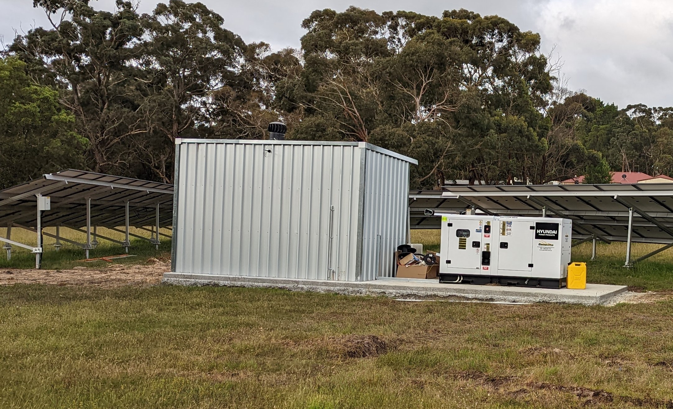 Off-Grid Solar Success: No Generator Needed